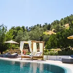 Country Aparthotel