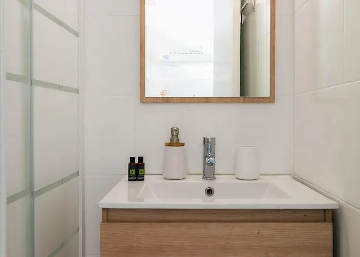 Ξενοδοχείο με διαμερίσματα Country 4*