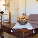 아파트호텔 Country 스키아토스 타운