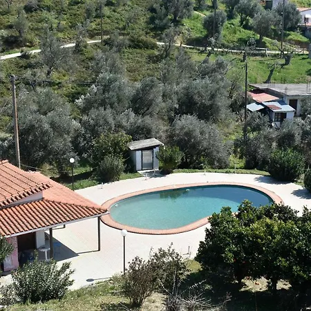Aparthotel Country Skiathos-stad