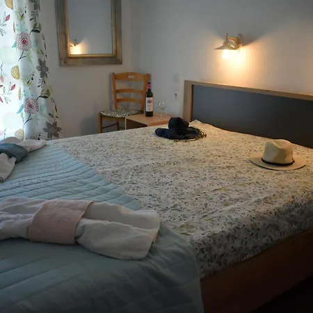 Aparthotel Country