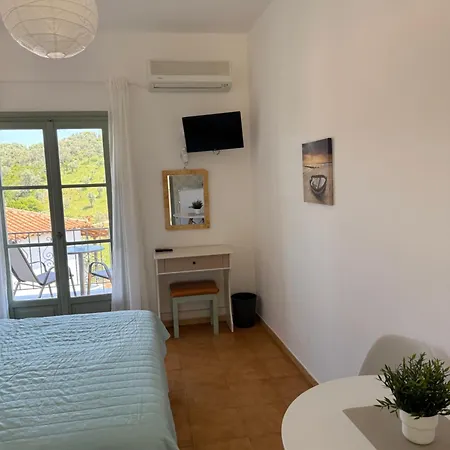 Country Aparthotel